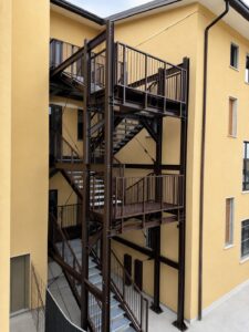 Scale anticendio